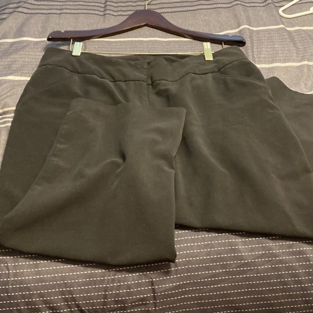 NICOLE Miller dress capris